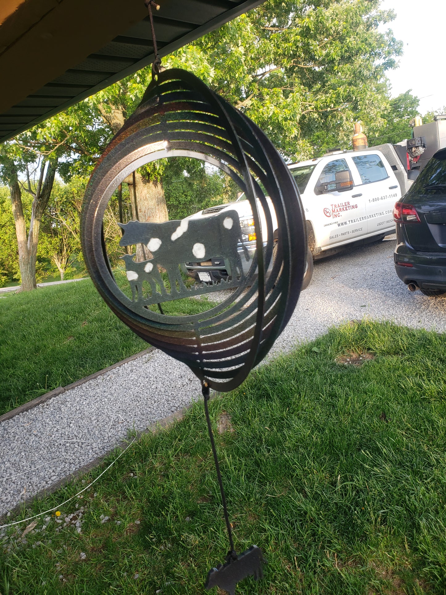 Cow wind spinner